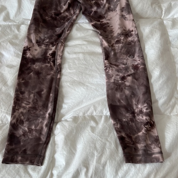 Lululemon Align HR Pant 25” - Picture 8 of 8